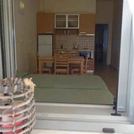 Apartment Anna's Kamena Vourla